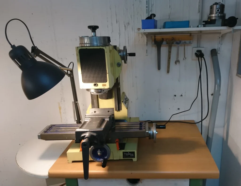 Fräsmachine Meccanica Cortini L300