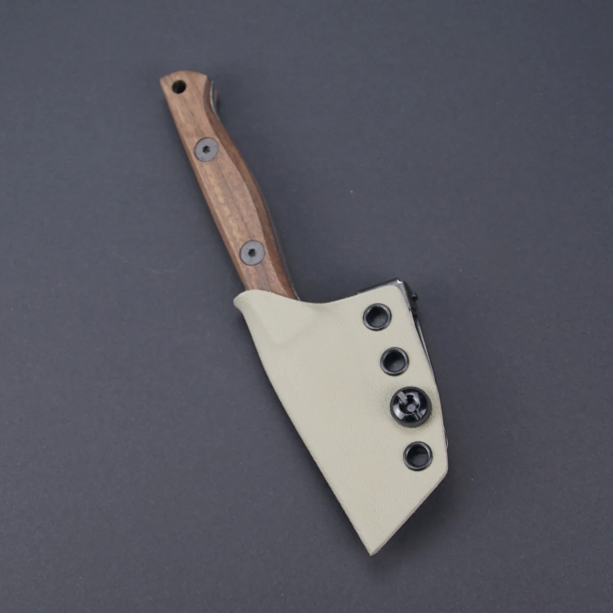 taschenmesser-feststehende-klinge-fem-nr26-1-10.webp EDC Messer Nussbaumholz Griff Kydex Scheide