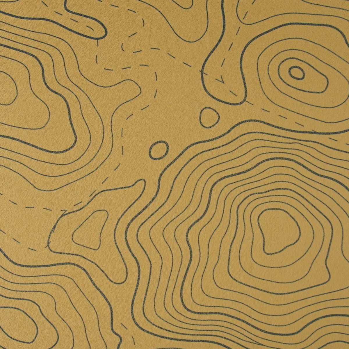 Detailansicht des Topo Map Designs auf Kydex Platte